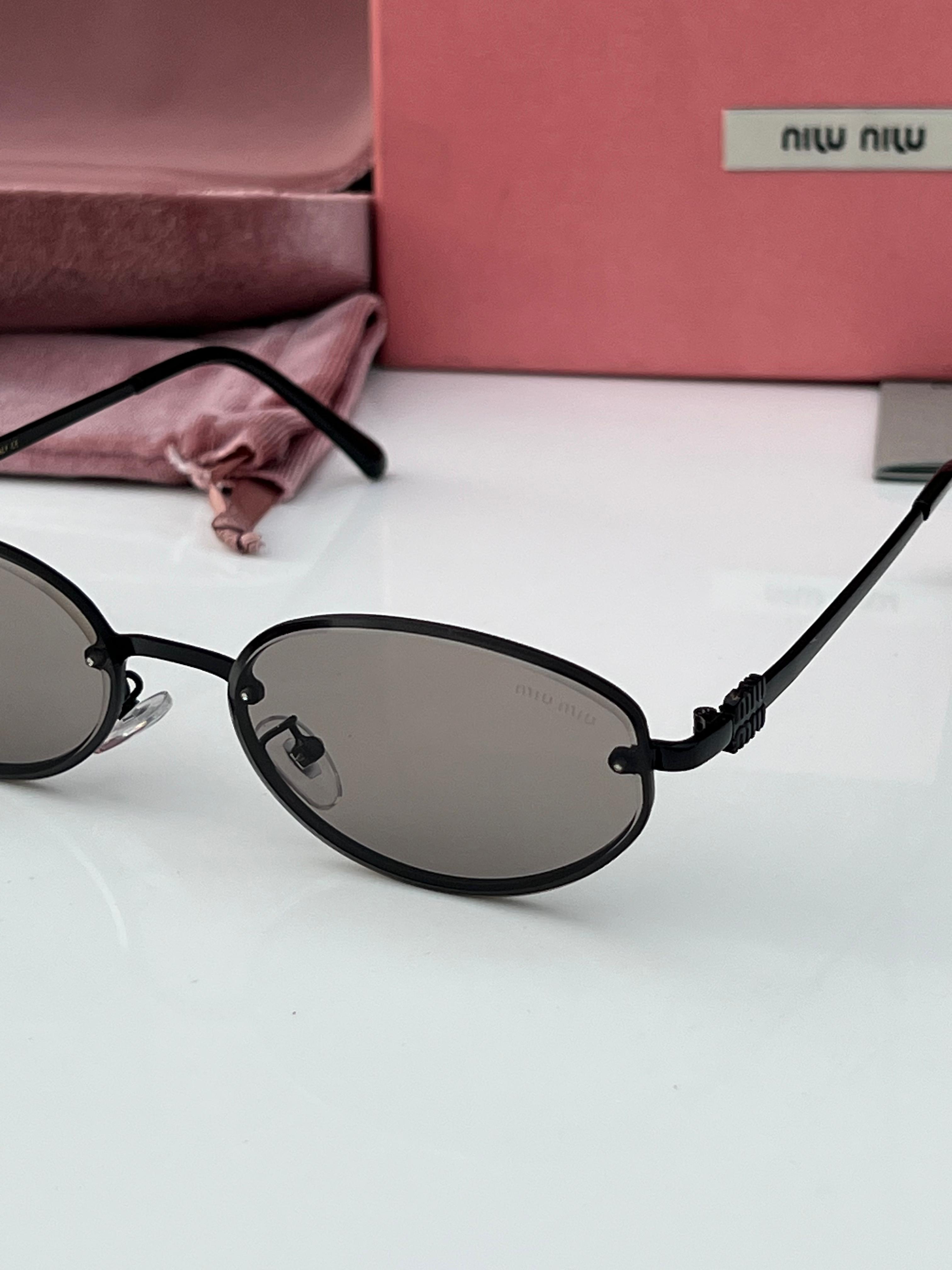 Mi 4128 black candy