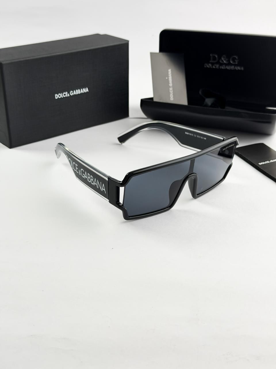 DOL  BLACK 6188